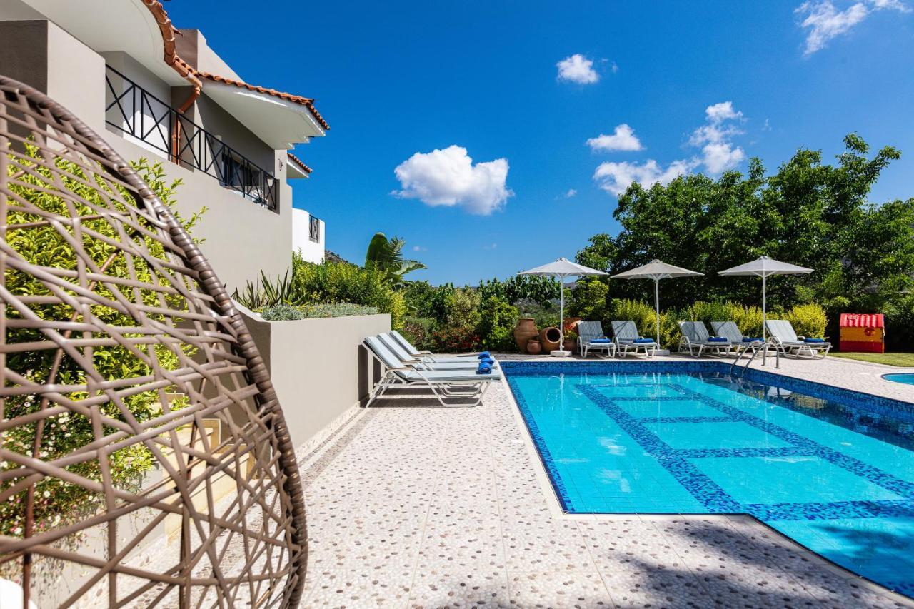 Alonia Villa, Refined Living With 50M2 Private Pool, By Thinkvilla Melidhónion 外观 照片