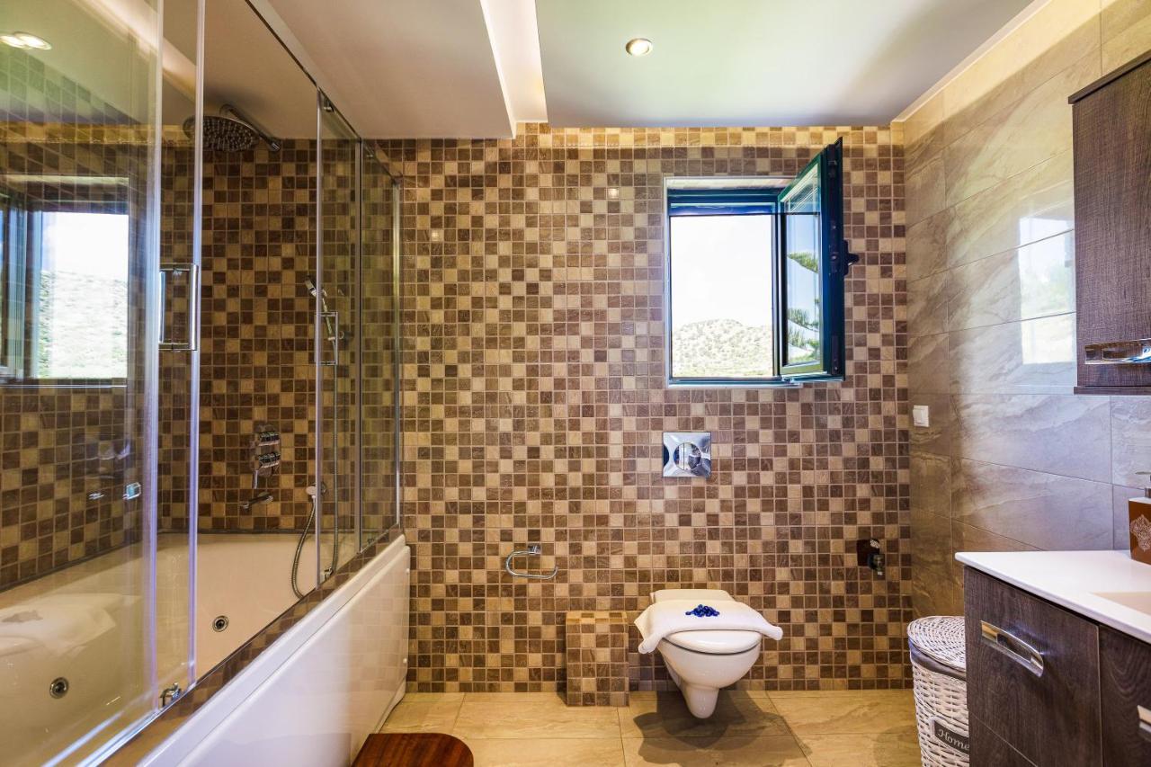 Alonia Villa, Refined Living With 50M2 Private Pool, By Thinkvilla Melidhónion 外观 照片