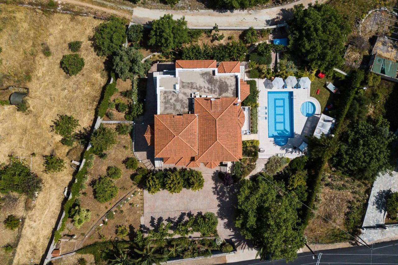 Alonia Villa, Refined Living With 50M2 Private Pool, By Thinkvilla Melidhónion 外观 照片