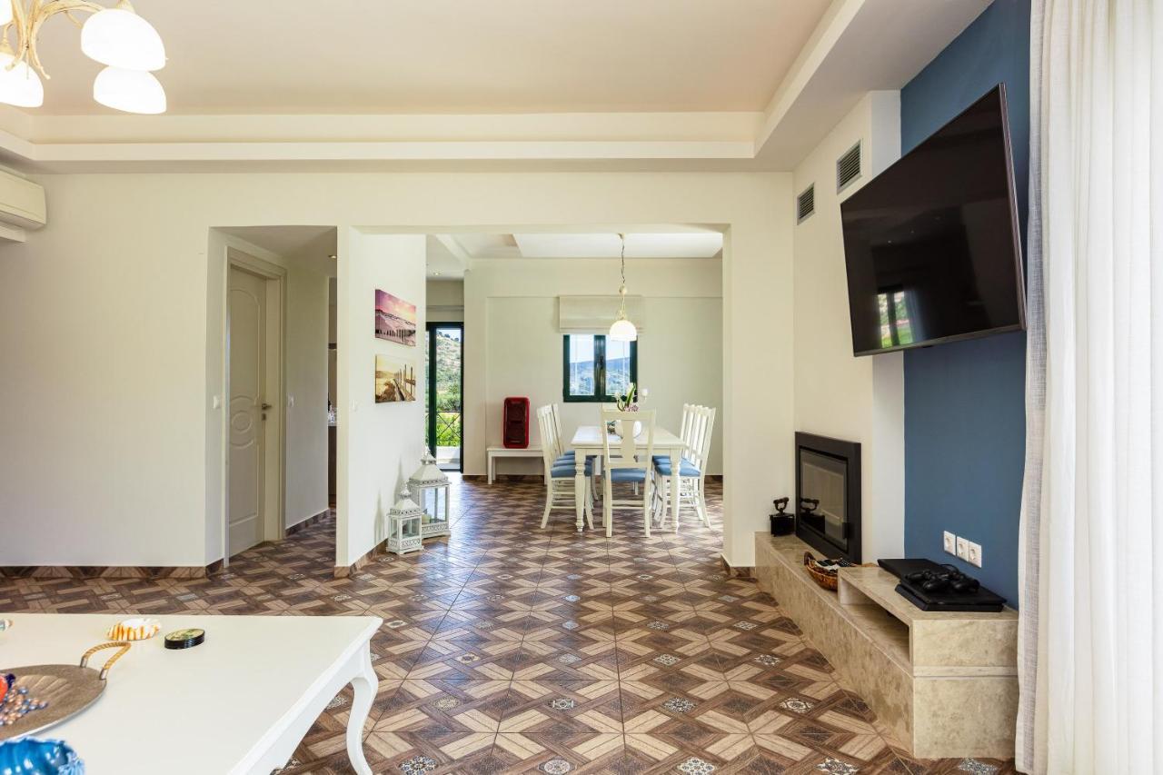 Alonia Villa, Refined Living With 50M2 Private Pool, By Thinkvilla Melidhónion 外观 照片