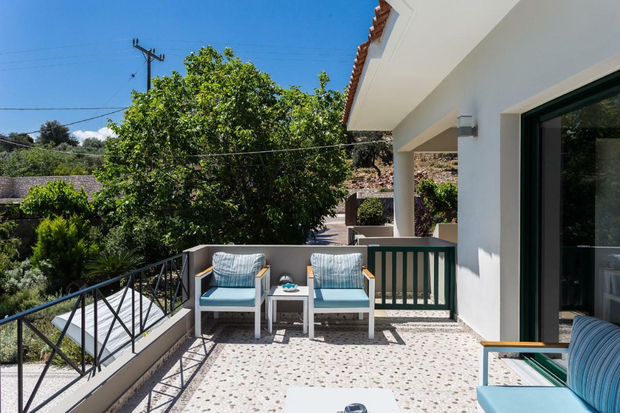 Alonia Villa, Refined Living With 50M2 Private Pool, By Thinkvilla Melidhónion 外观 照片